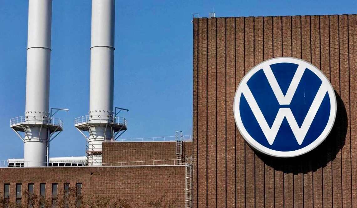 Volkswagen savunma sektörüne göz kırpıyor