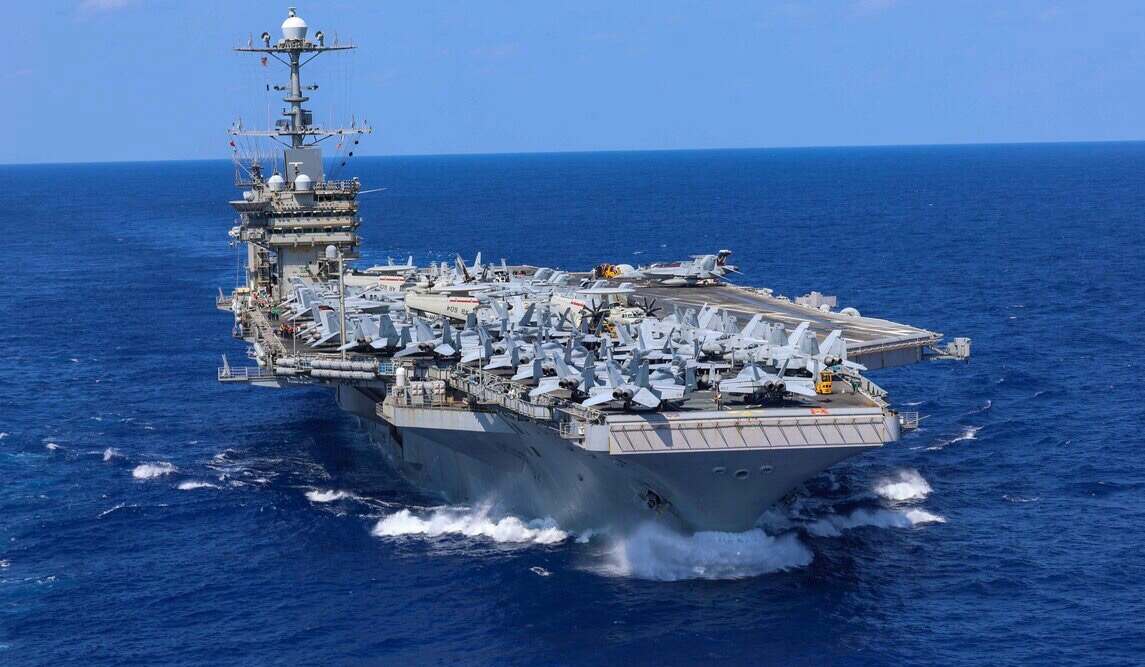 Truman uçak gemisi ‘Beşiktaş’ ile çarpıştı