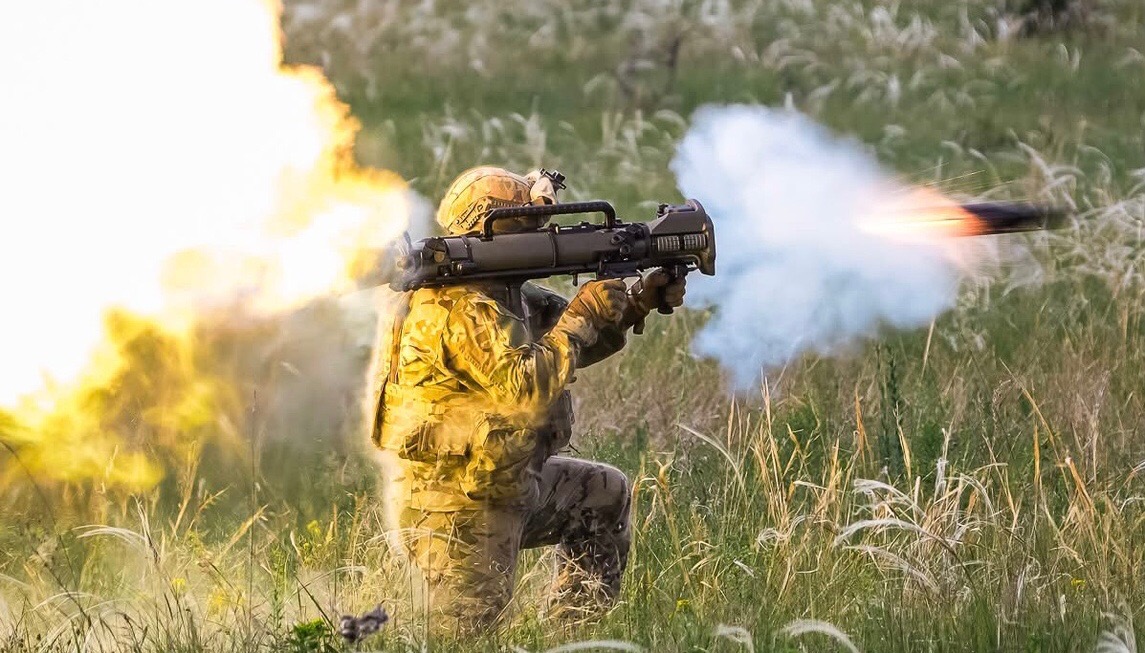 Macar Ordusuna Carl Gustaf M4 teslimatı