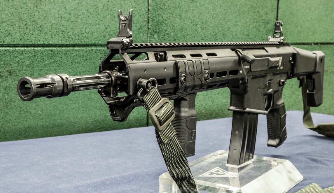 Polonya silahlanıyor