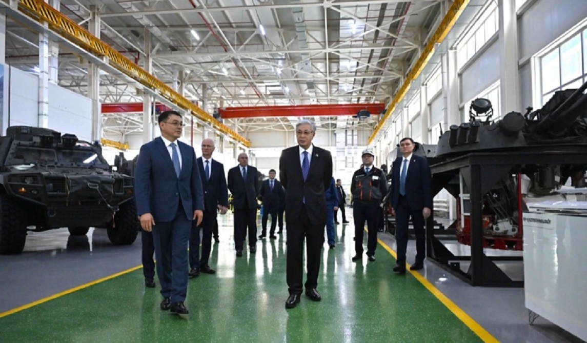 Kazakistan Ordusu Otokar teknolojisi ile güçleniyor