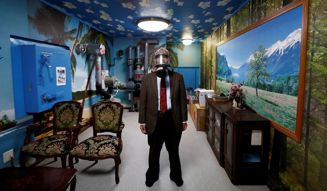 Japonya'dan sığınak kararı