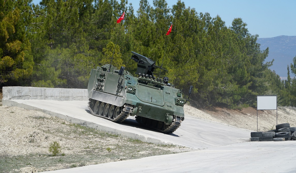 MKE'nin E-ZPT'si teslim edildi